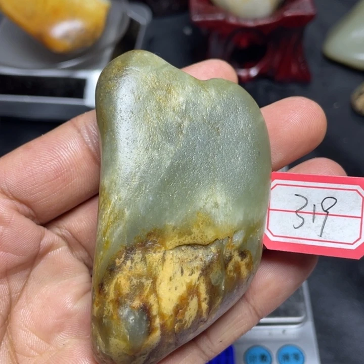 颈饰未镶嵌和田玉319