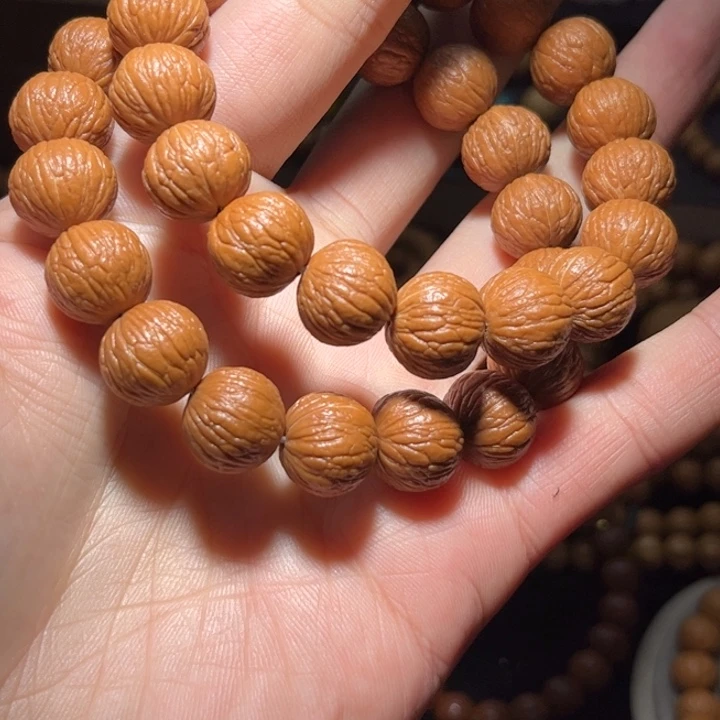 *****吊坠猴头核桃14同尺凤羽全品无瑕无药