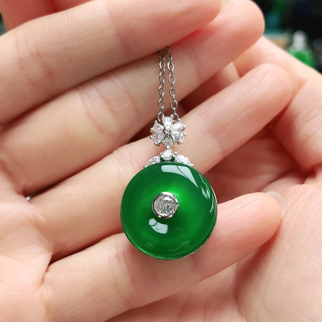 玛瑙/玉髓未镶嵌吊坠