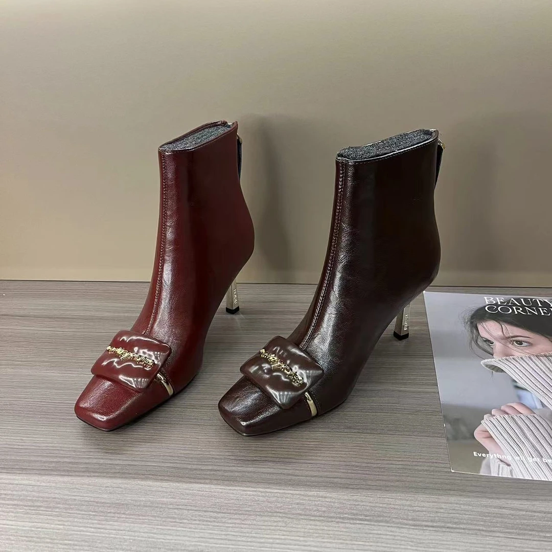 XF44   （401-600）  时尚低高跟靴子【按编码去拍】