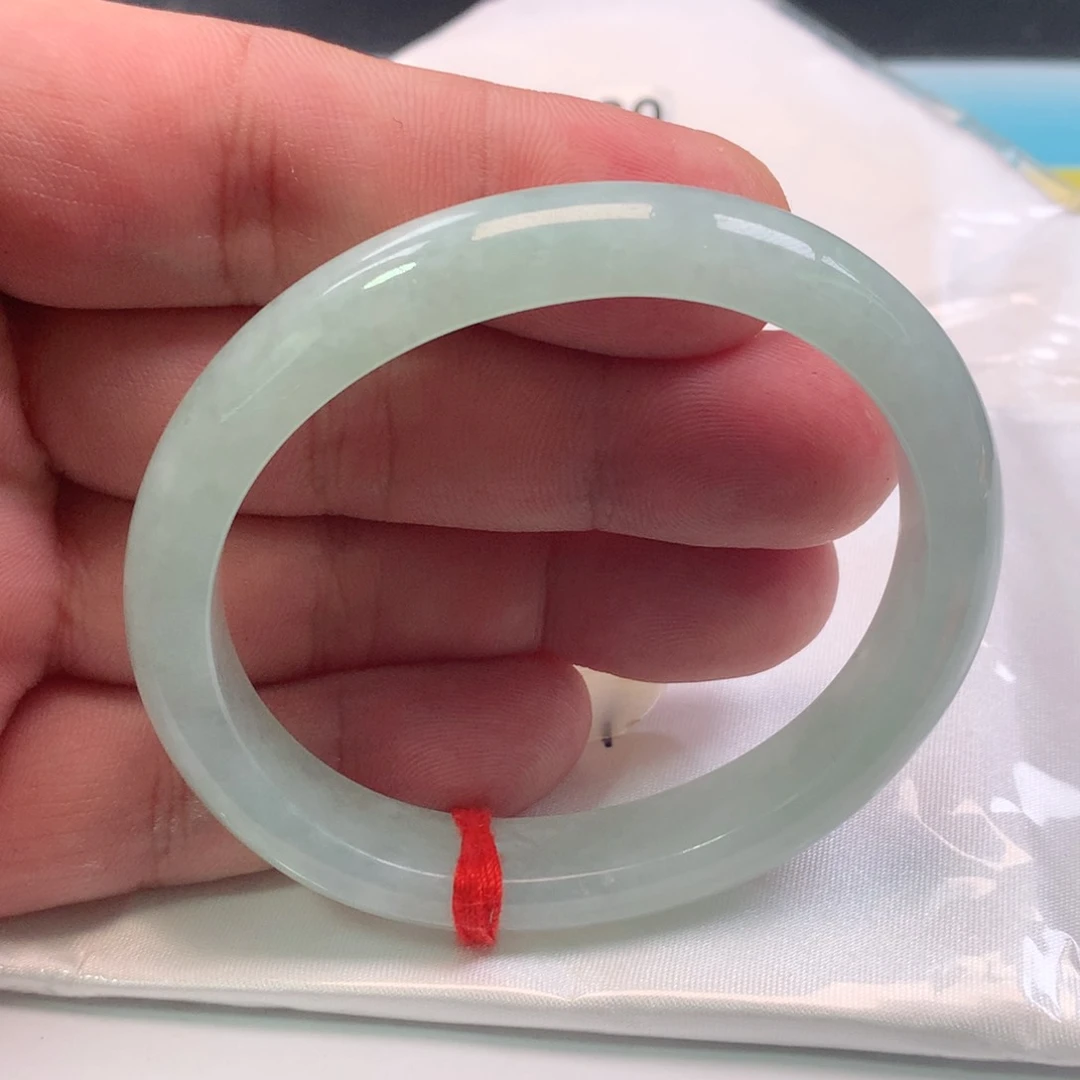 翡翠手镯（贵妃镯）未镶嵌1130号