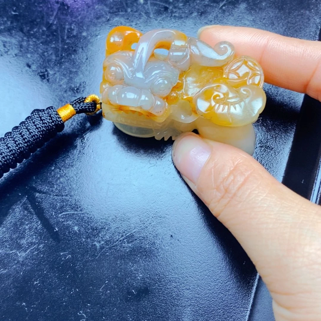 石英质玉（黄龙玉）未镶嵌项链