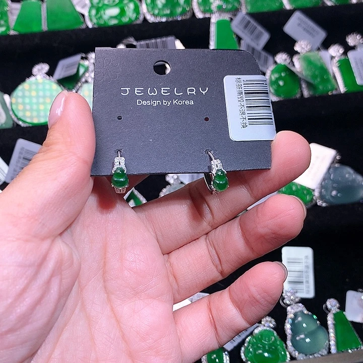 【闪购商品】银S925镶嵌翡翠耳饰