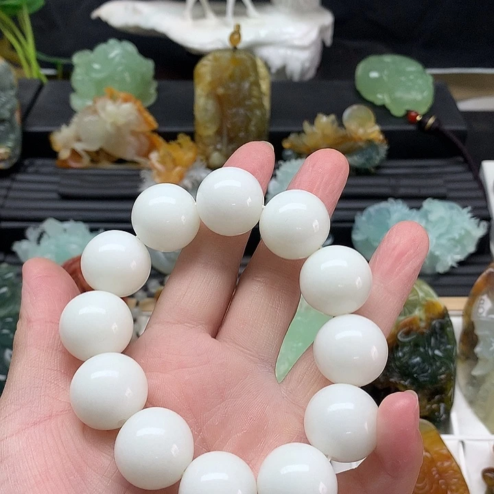 蛇纹石玉未镶嵌手链