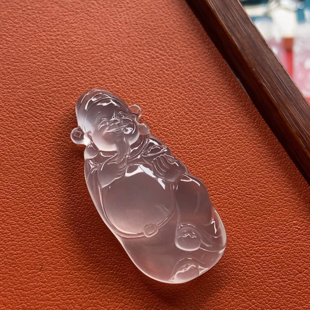 石英质玉颈饰未镶嵌大****白