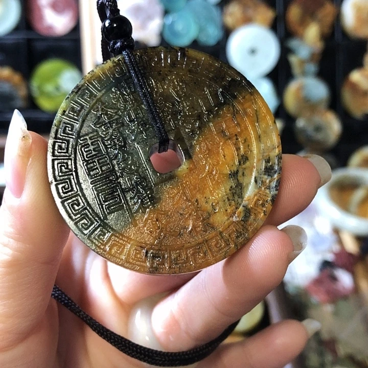 岫玉未镶嵌岫玉挂件