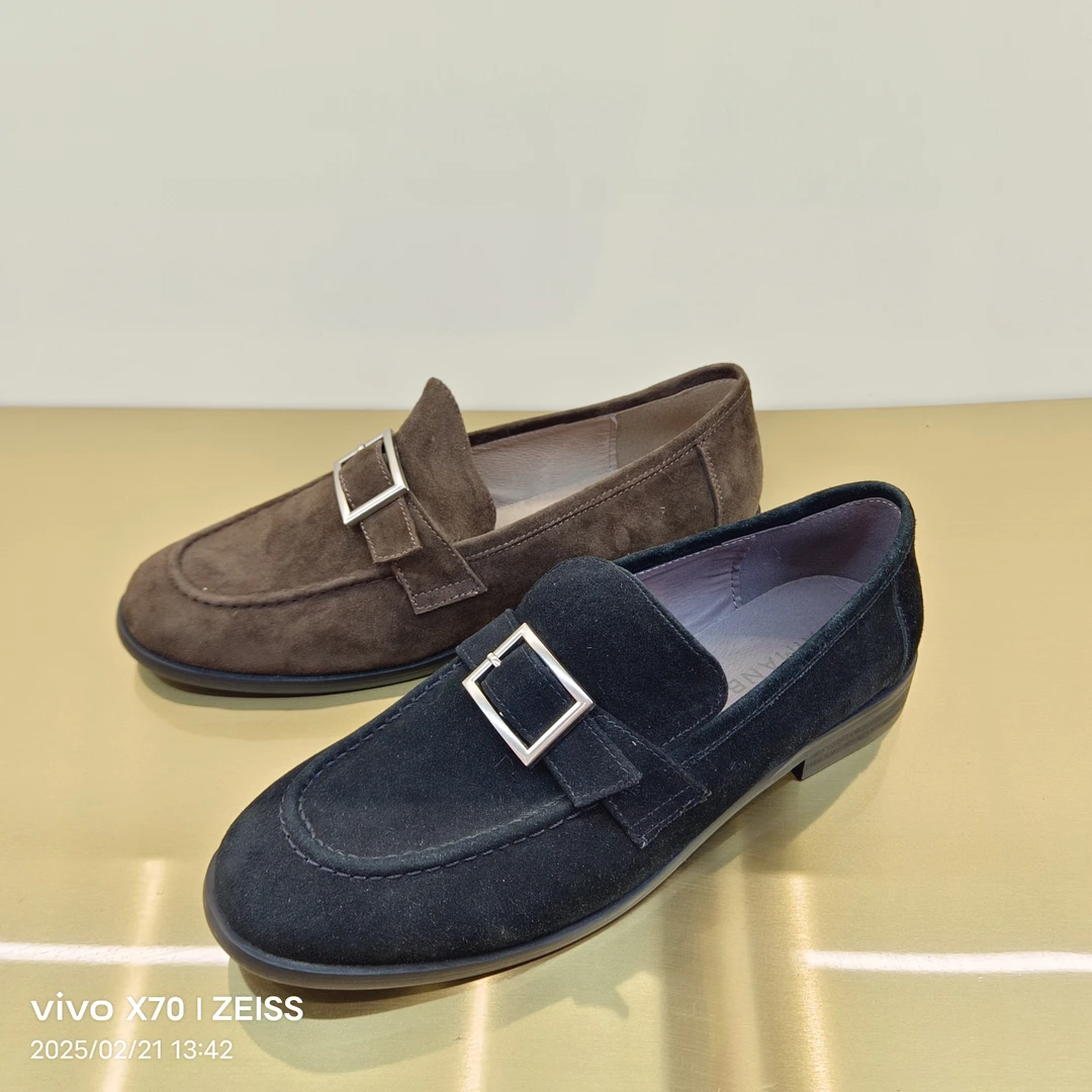 E39【漫步佳人】乐福鞋