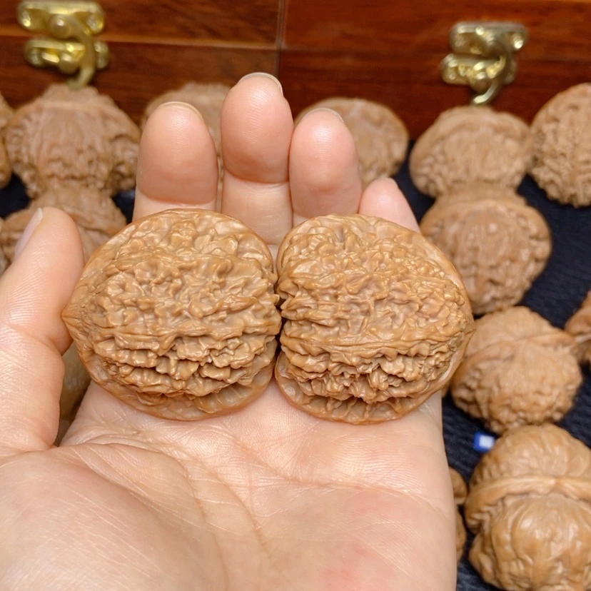 【闪购商品】文玩核桃吊坠满天星40