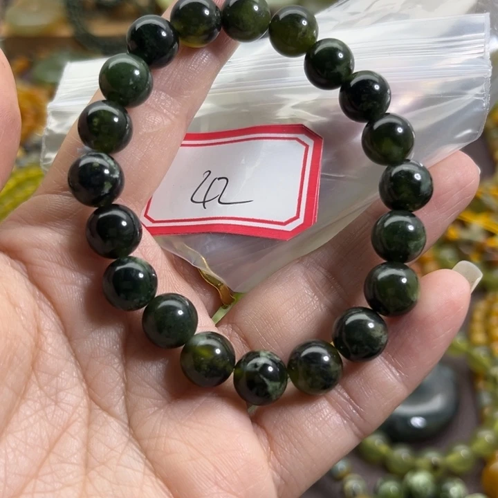 蛇纹石玉未镶嵌手链