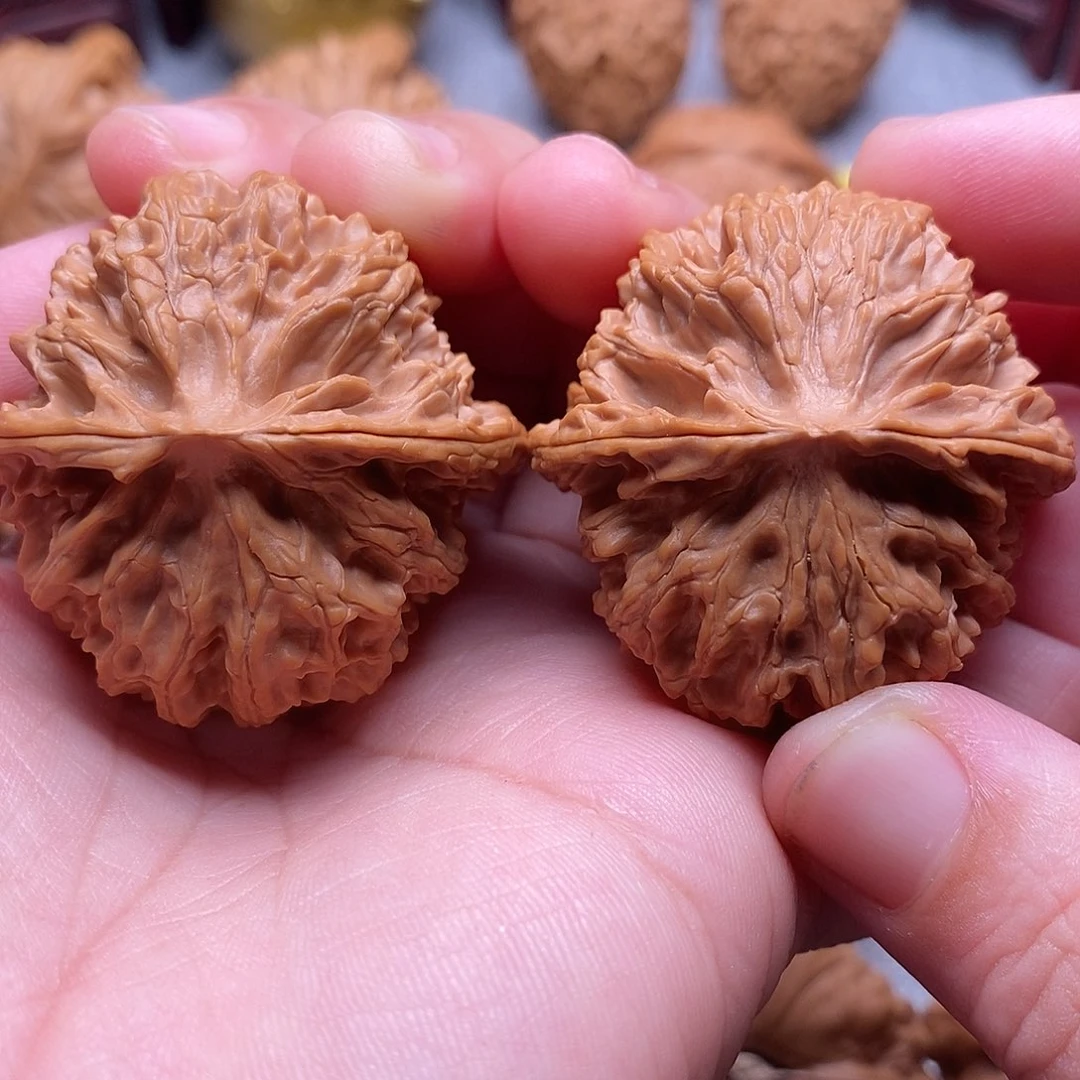 文玩核桃把件聆****色42全苹果园