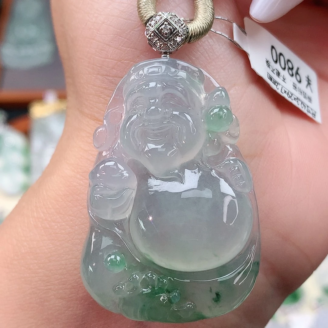 颈饰18K金镶嵌翡翠财神爷