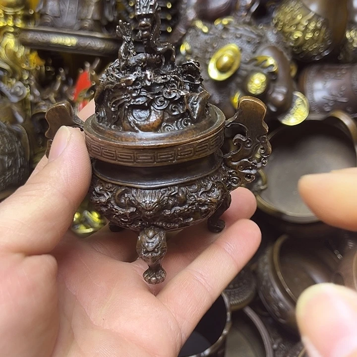 诚信经营精美铜器