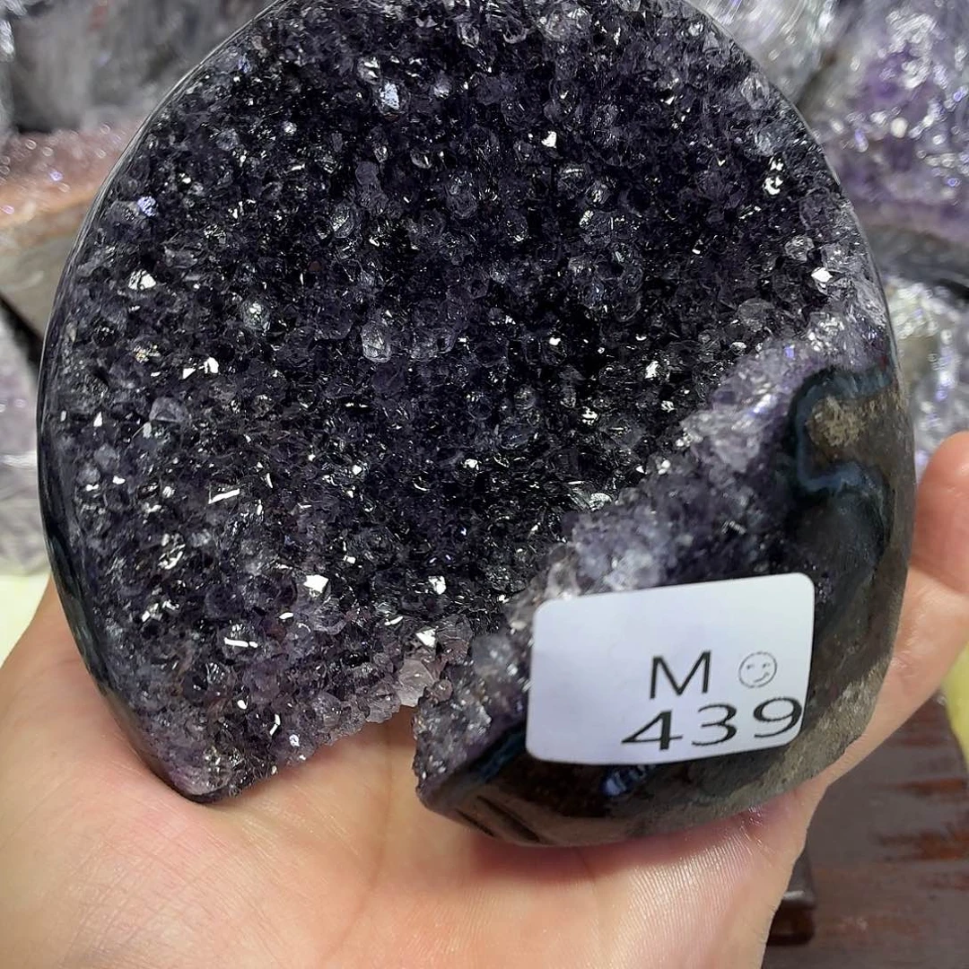 未镶嵌水晶大型摆件（非配饰）