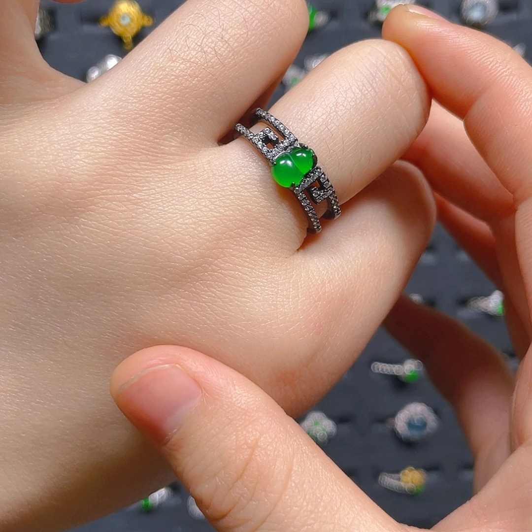 翡翠戒指银S925镶嵌戒指