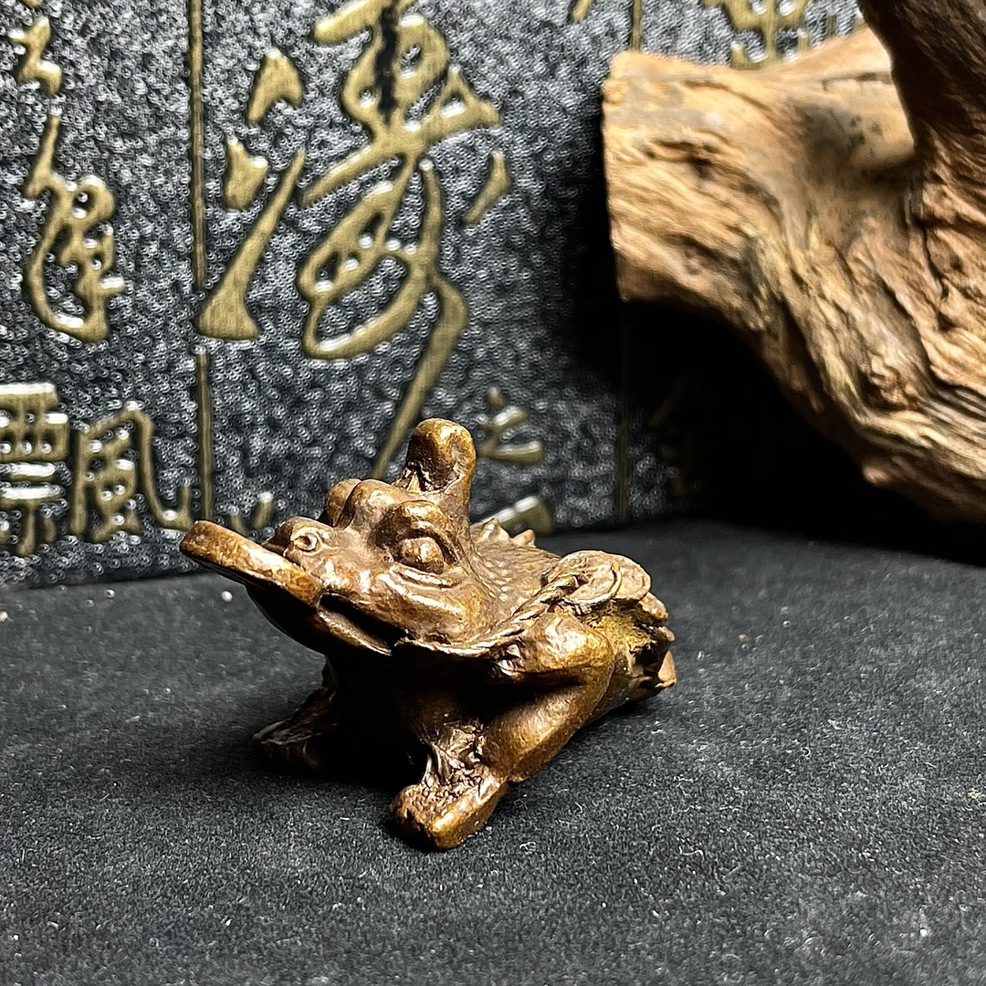 T085复古小蟾蜍摆件