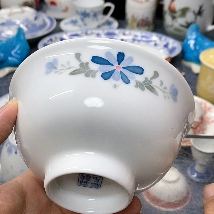 陶瓷湖南瓷碗，如图