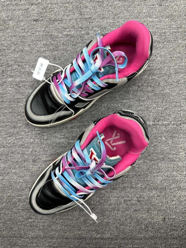 99新 LouisVuitton/路易威登 40.5 lv trainer 秀款黑粉板鞋