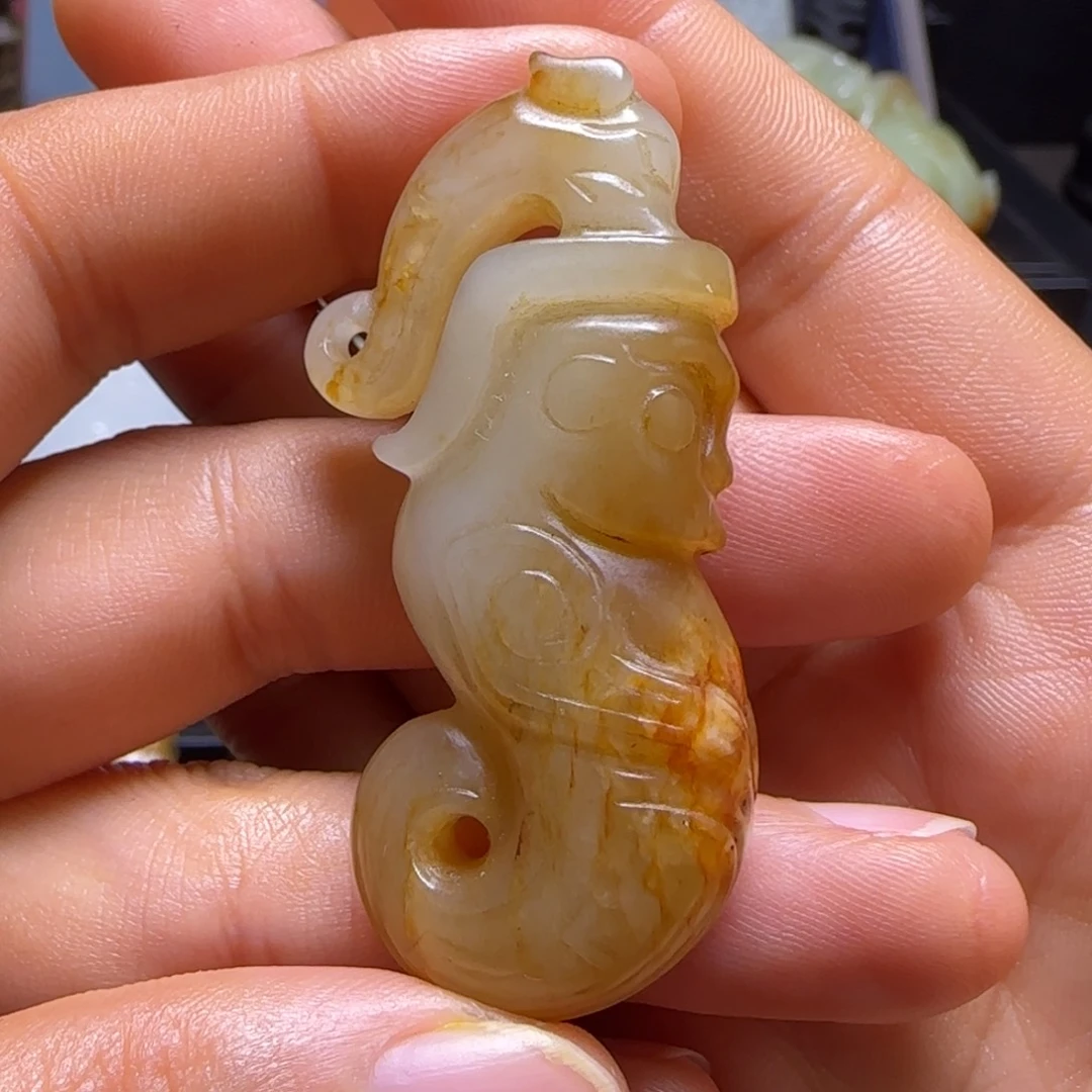 和田玉颈饰未镶嵌