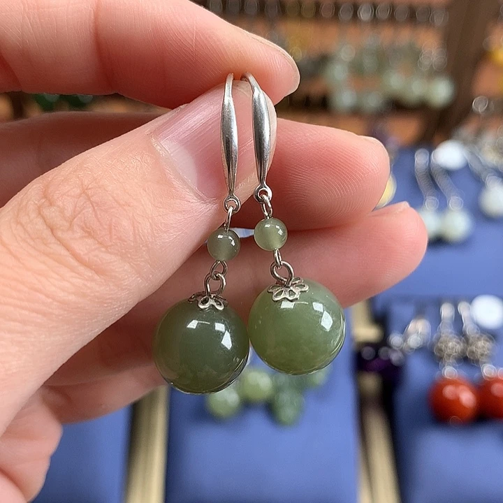 和田玉银S925镶嵌耳饰12左右晴水绿