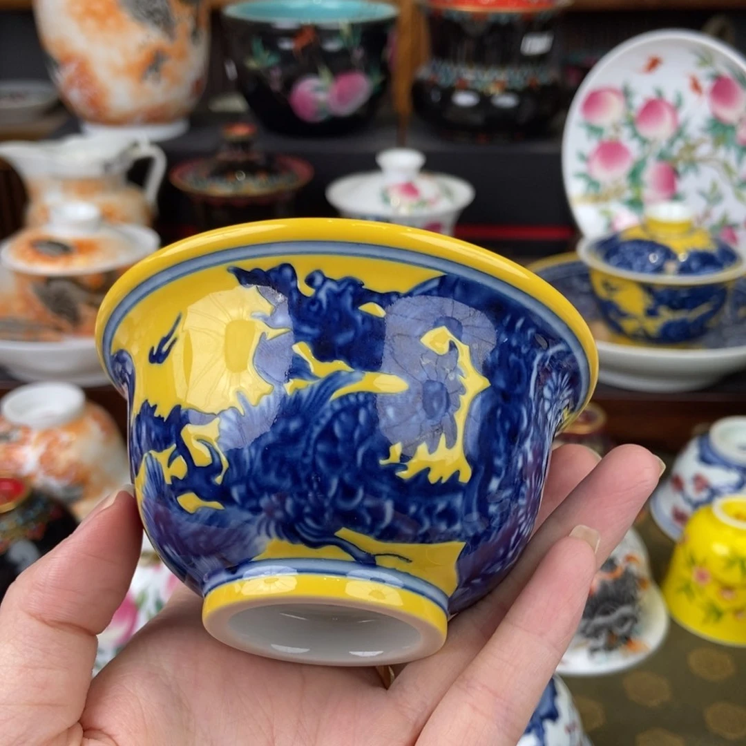 陶瓷艺术家的作品是一种非常感谢的