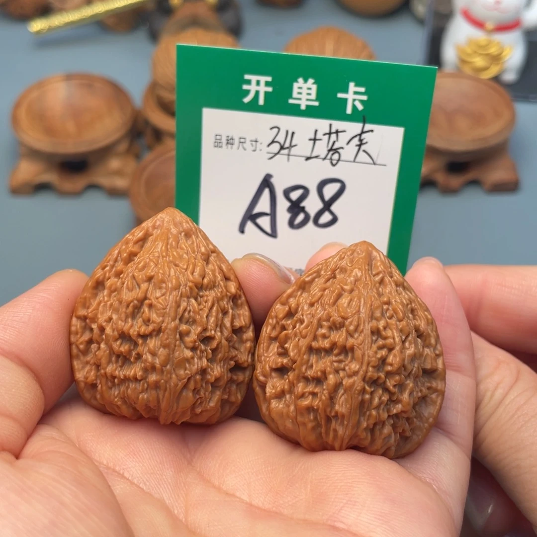 吊坠桃核文玩核桃