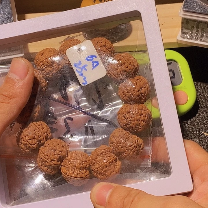 健***孩吊坠金刚菩提这一个是一家集