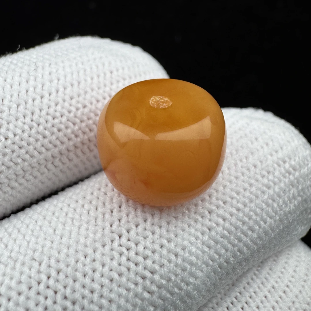 M4162天然蜜蜡 老蜡墩子13.3*8.9mm原矿蜜蜡