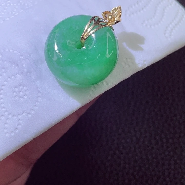 颈饰18K金镶嵌翡翠翡翠