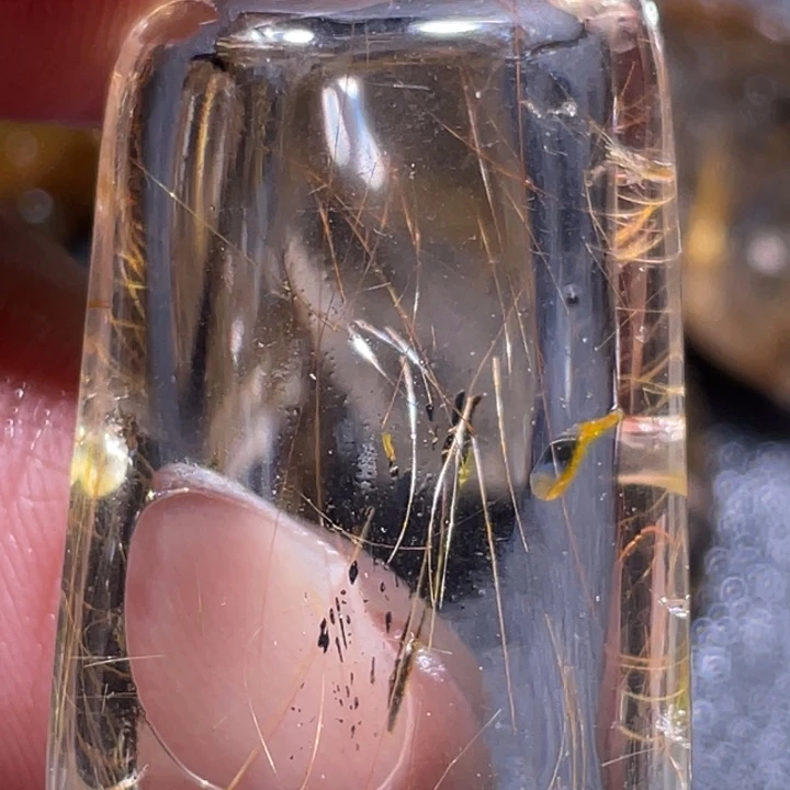 用***7未镶嵌颈饰发晶钛晶