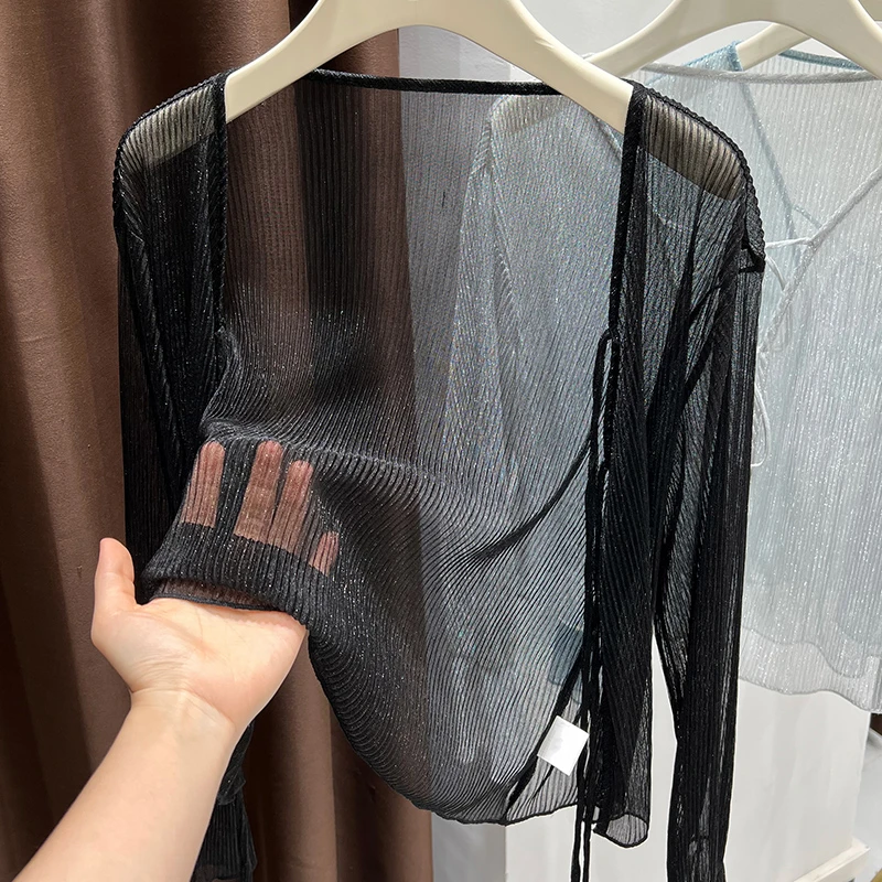 黑色系带开衫小外搭新款夏季爆款针织衫配连衣裙喇叭袖时尚外套女