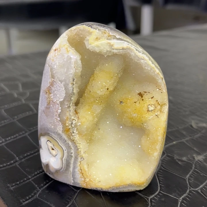 珠宝半成品未镶嵌水晶