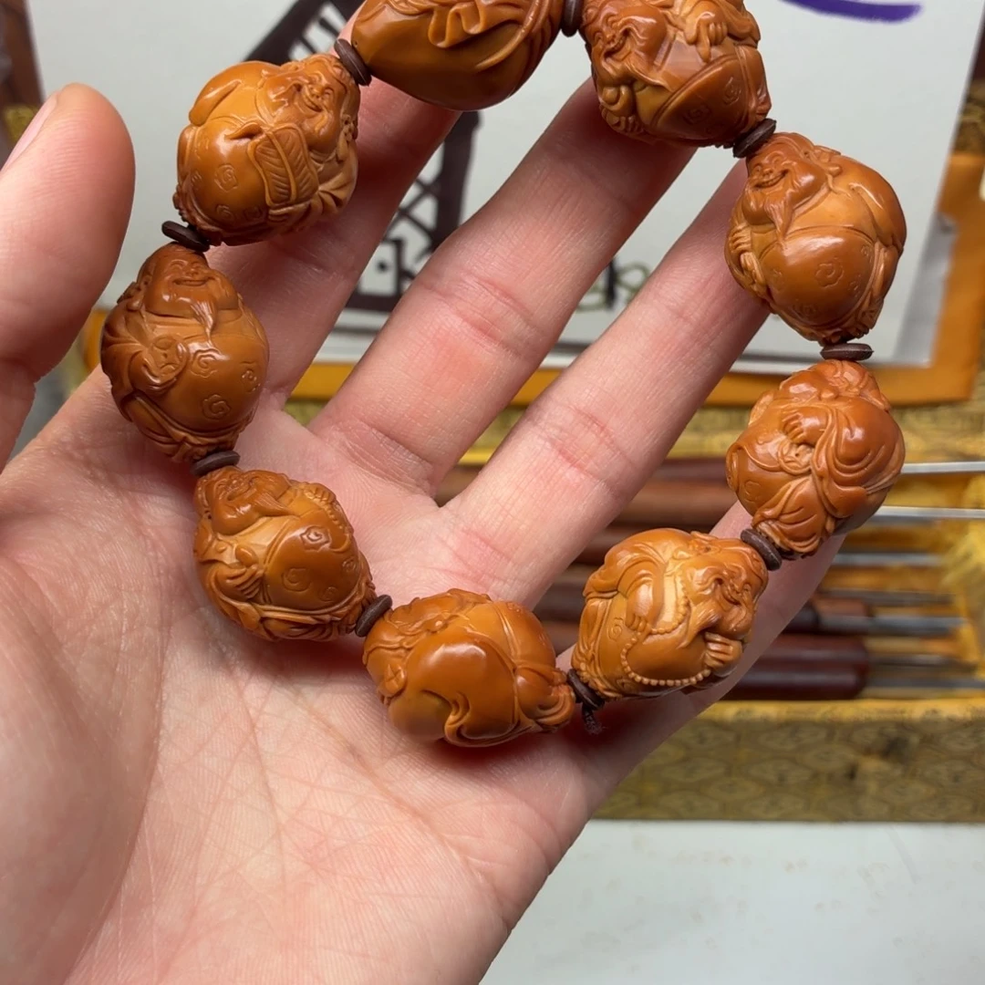 吊坠橄榄核官袍财神