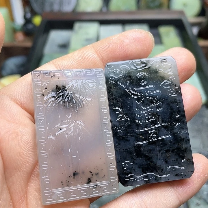 蛇纹石玉挂件未镶嵌W**d