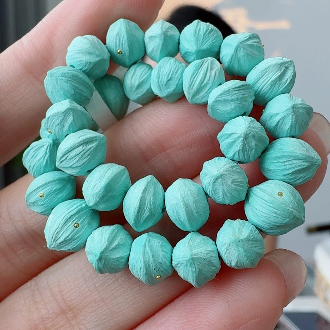 未镶嵌绿松石珠宝奇石