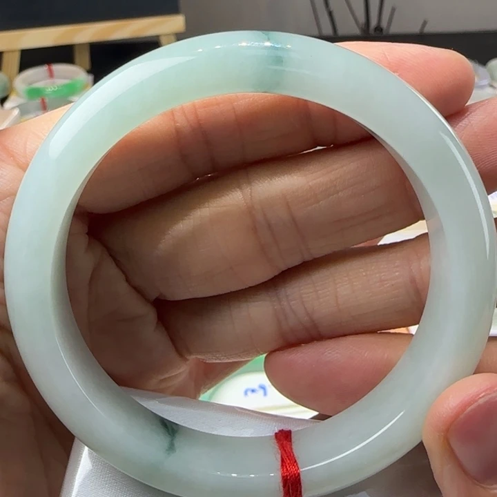 未镶嵌手镯翡翠翡翠手镯