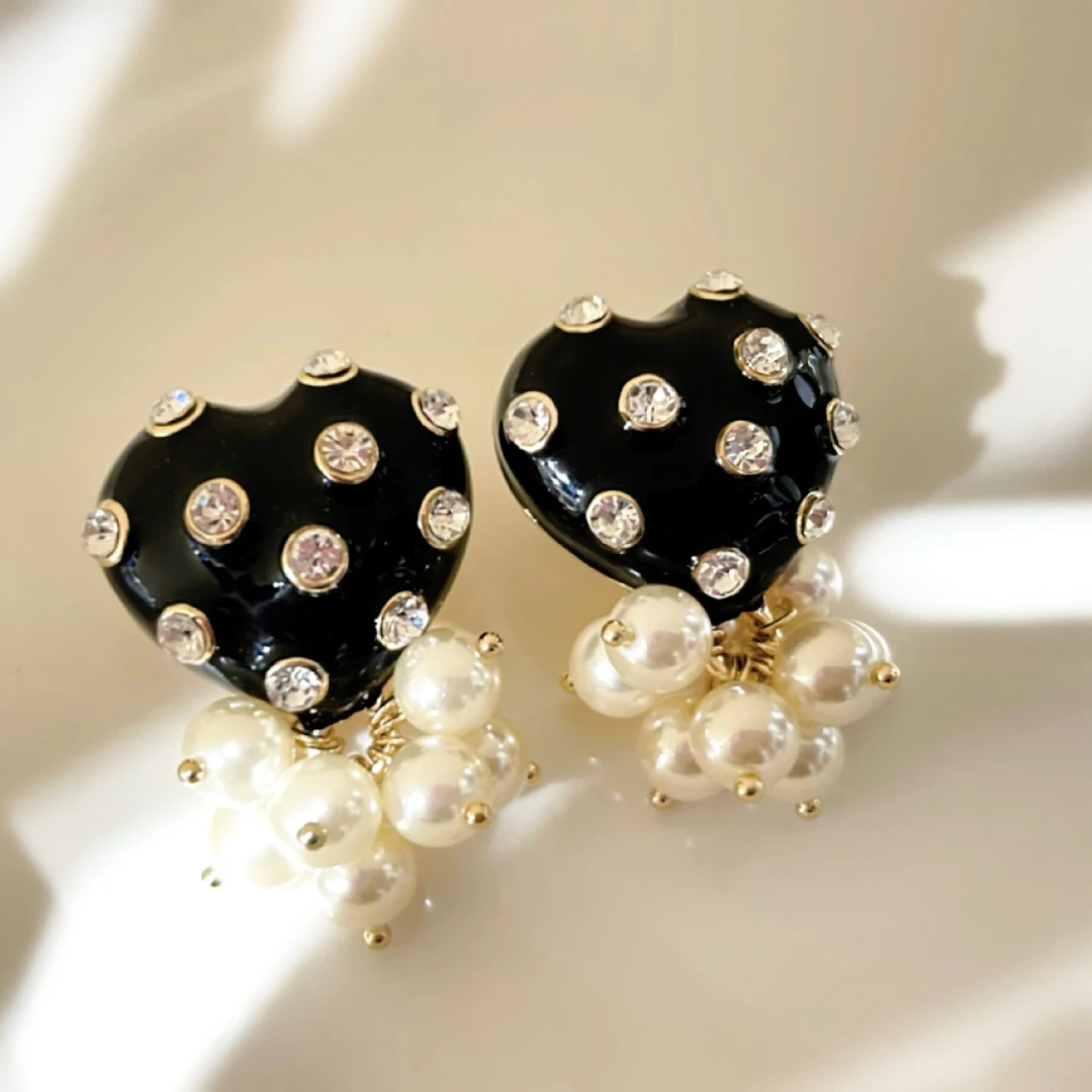 铜合金仿珍珠耳饰  4342西洋中古风 vintage复古黑色爱心珠珠耳环