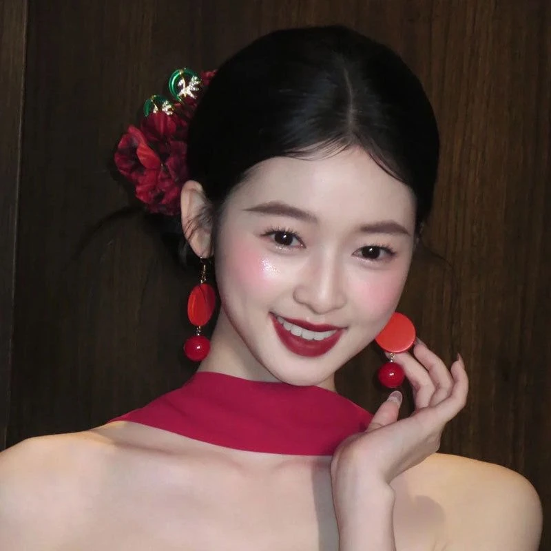 铜合金耳饰 红色新娘复古新中式绝美结婚圆形流苏耳钩国风耳饰