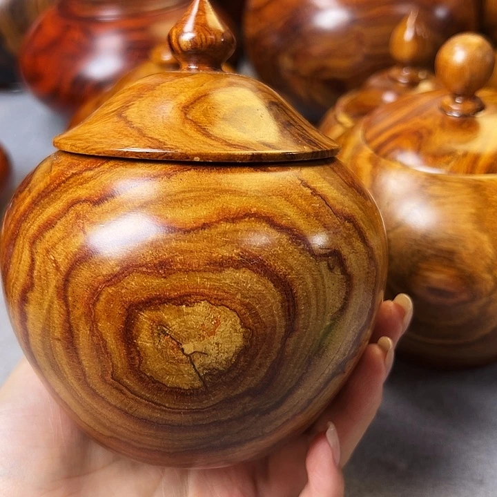 乐*越南黄花梨茶叶罐一个