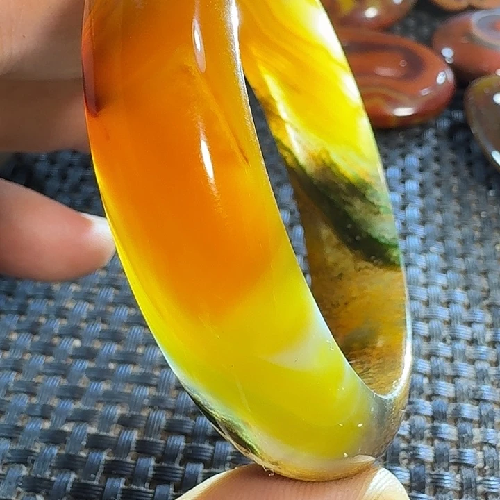 飘***飘玛瑙/玉髓未镶嵌颈饰