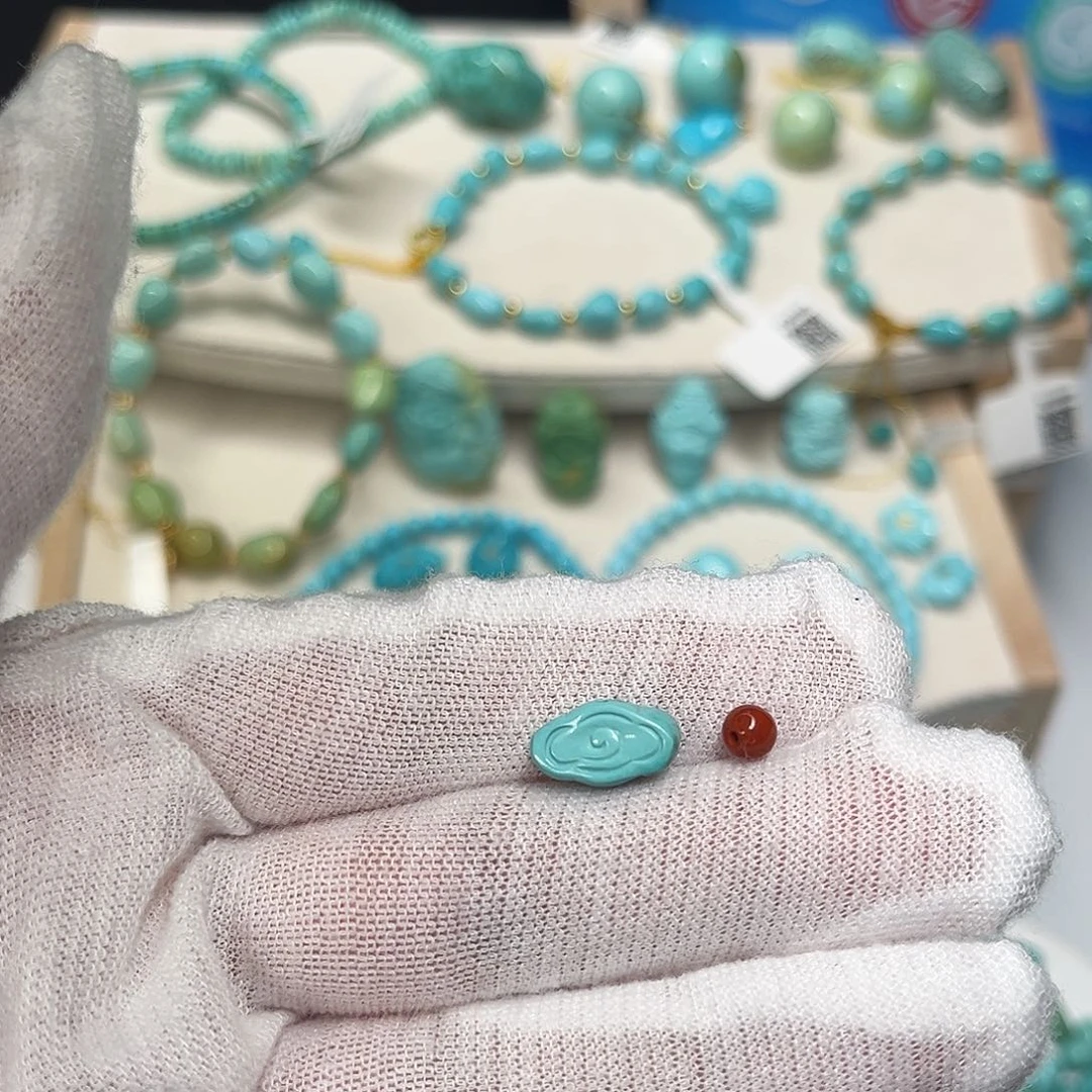 南红玛瑙未镶嵌珠宝半成品