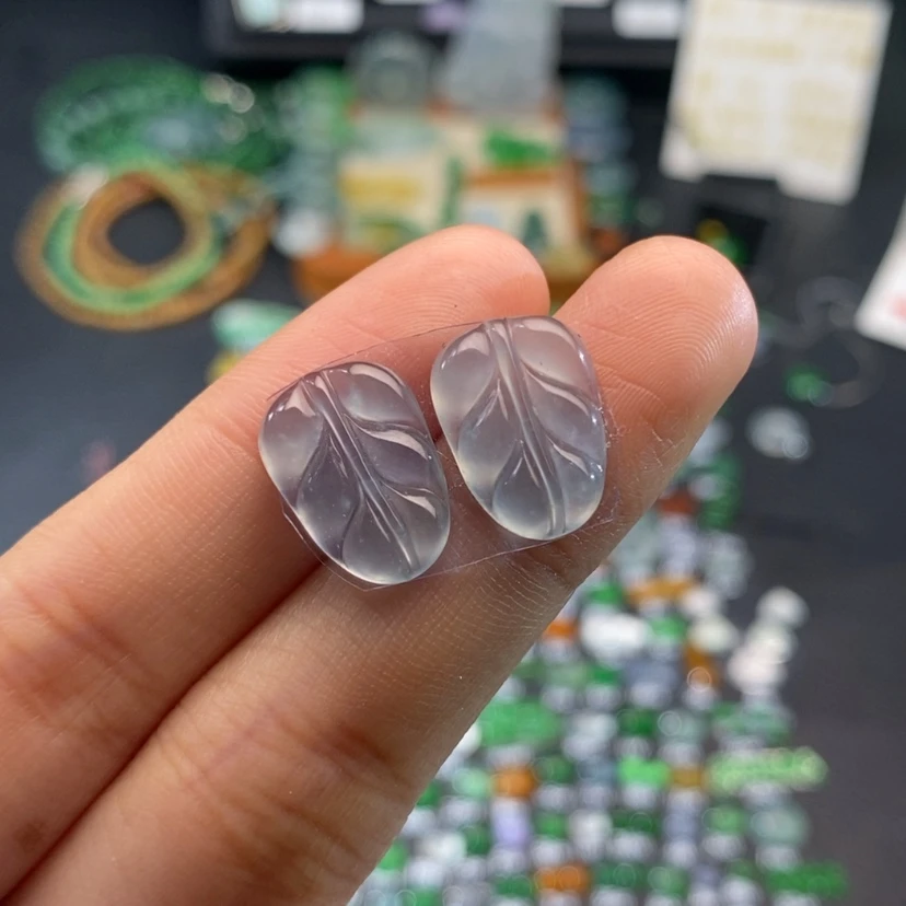 【闪购商品】翡翠挂件未镶嵌叶子