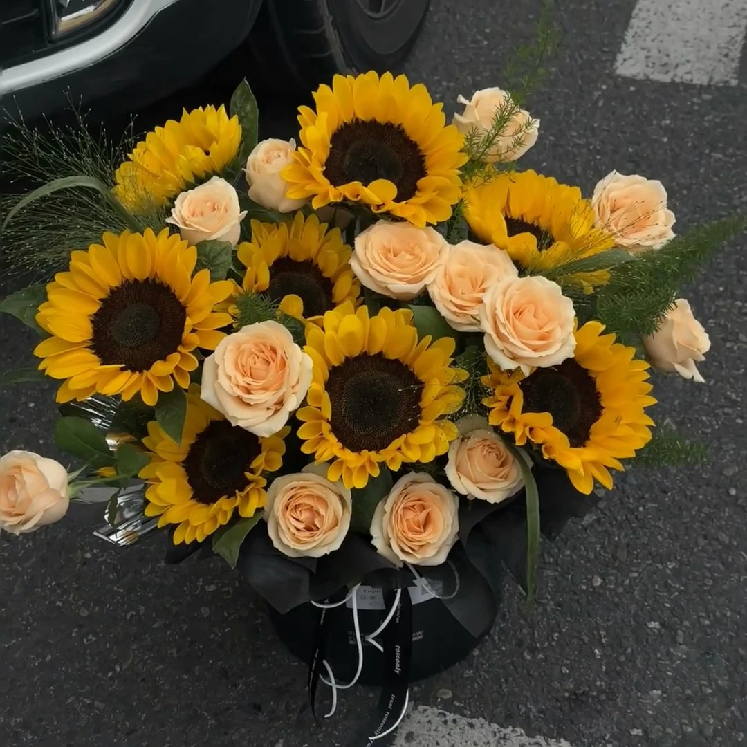 【向日葵+蜜桃雪山】向日葵花苞发货4-5cm新鲜品质现采现发山东顺丰
