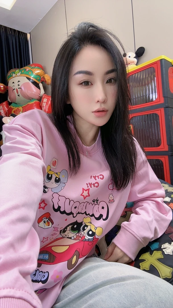 【劉發發】W521【卡通酷跑】新款韩版百搭时尚休闲宽松印花上衣