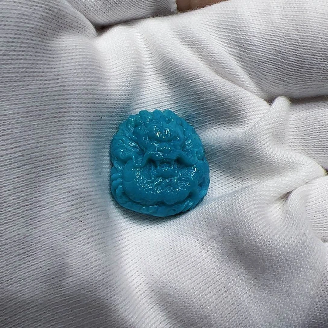 绿松石未镶嵌颈饰