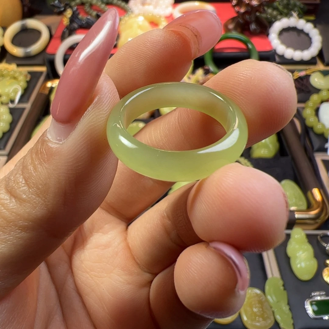 和田玉未镶嵌颈饰17.8