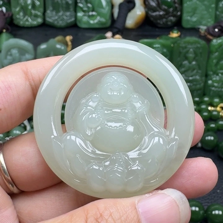 和田玉未镶嵌颈饰