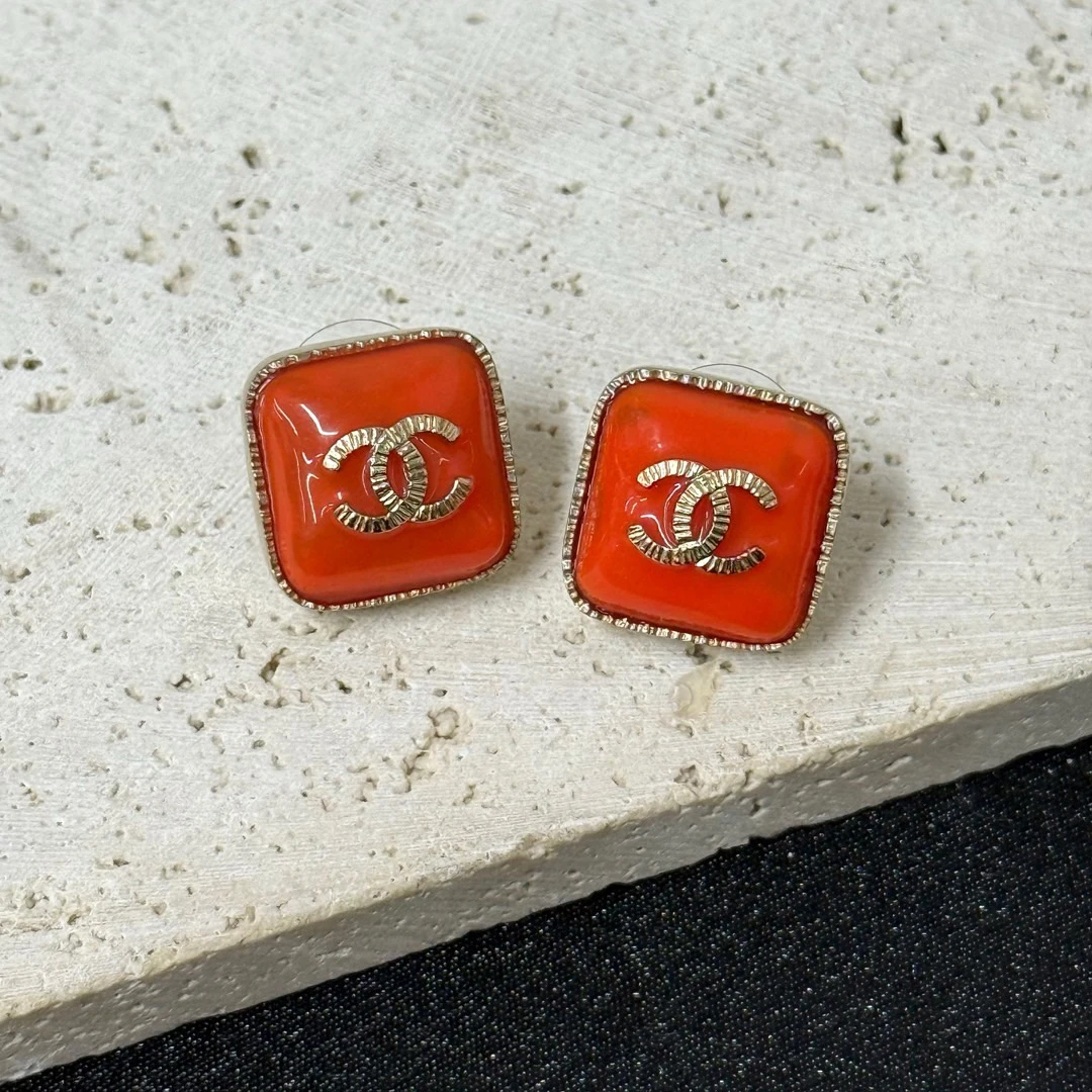 95新 Chanel/香奈儿 Chanel 糖果橘 珐琅 双C方糖耳钉/669993026