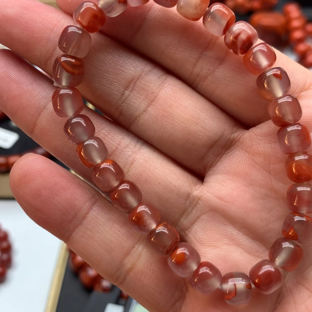 南红玛瑙手链未镶嵌