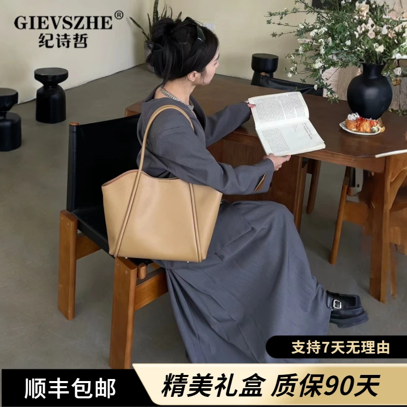 纪诗哲单肩包2025新款小众软皮翅膀包女大容量高级感通勤真皮包