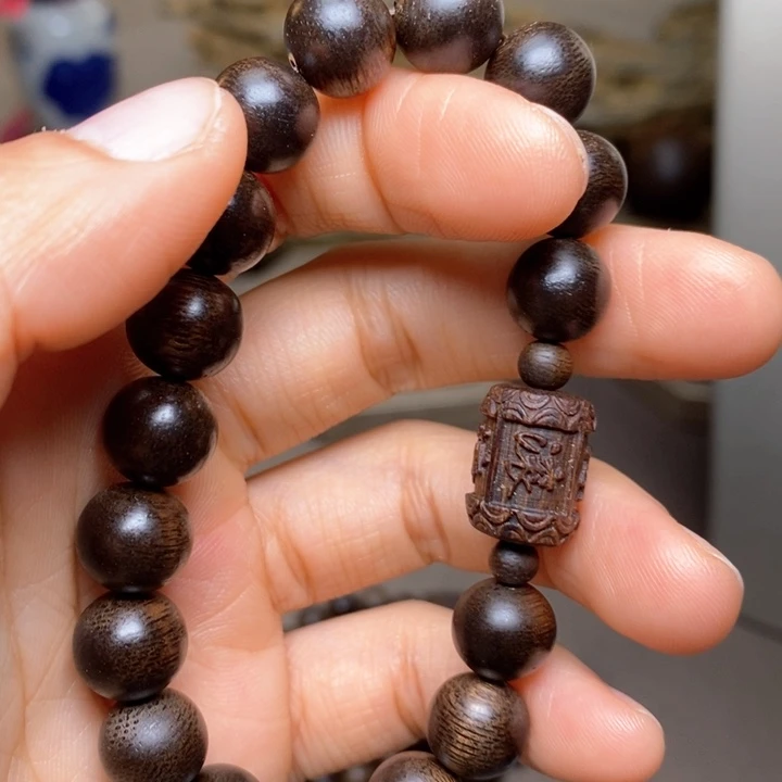 沉香手串越南芽庄黑土沉香1.0➕芽庄白棋楠沉香木雕